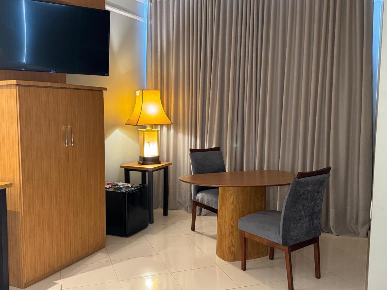 פטרוסיניו Ouro Cerrado Palace Hotel מראה חיצוני תמונה
