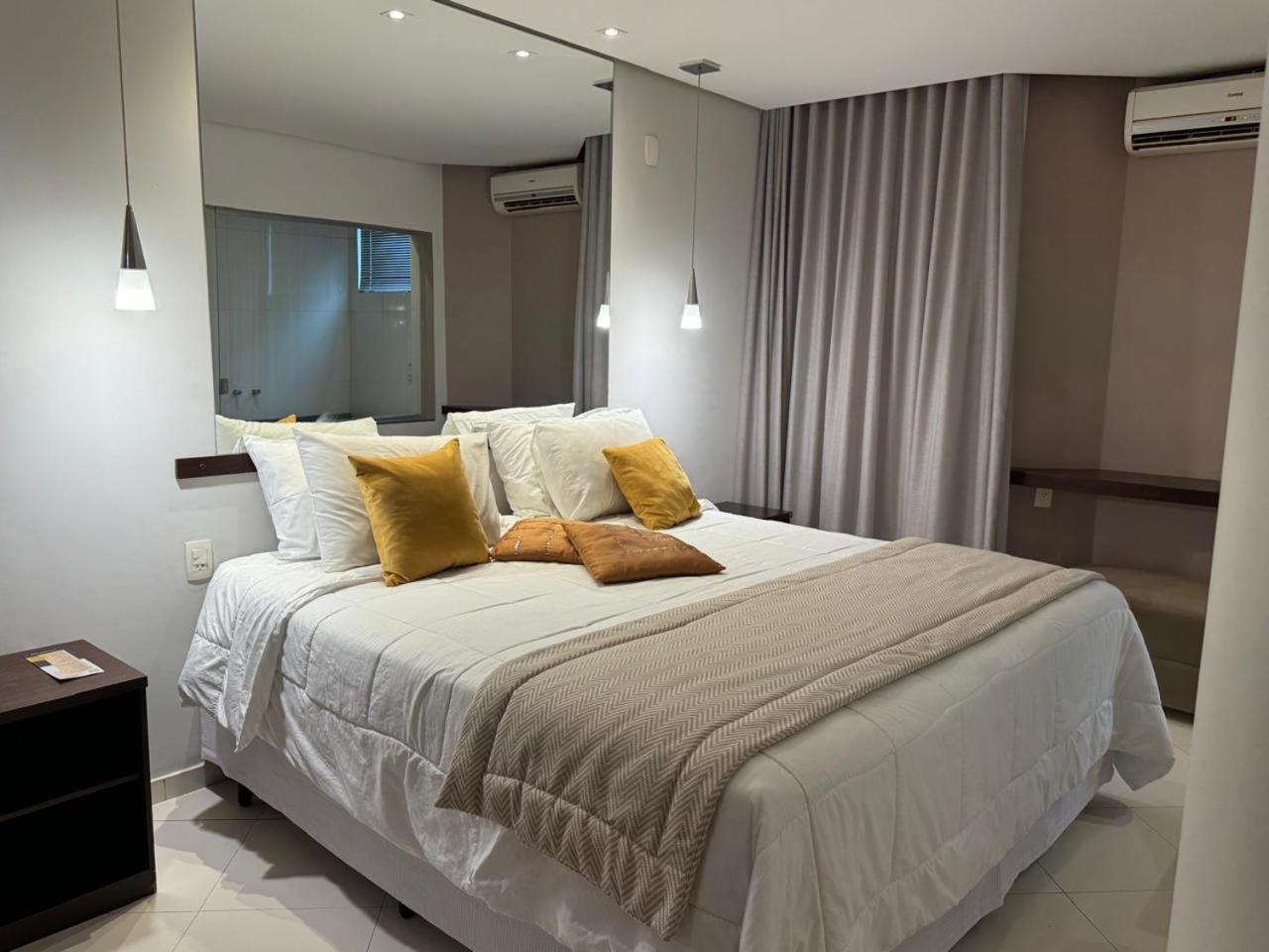 פטרוסיניו Ouro Cerrado Palace Hotel מראה חיצוני תמונה